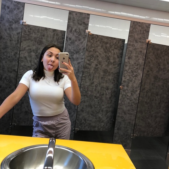 Meet your Posher, Marisol - Picture 6 of 6